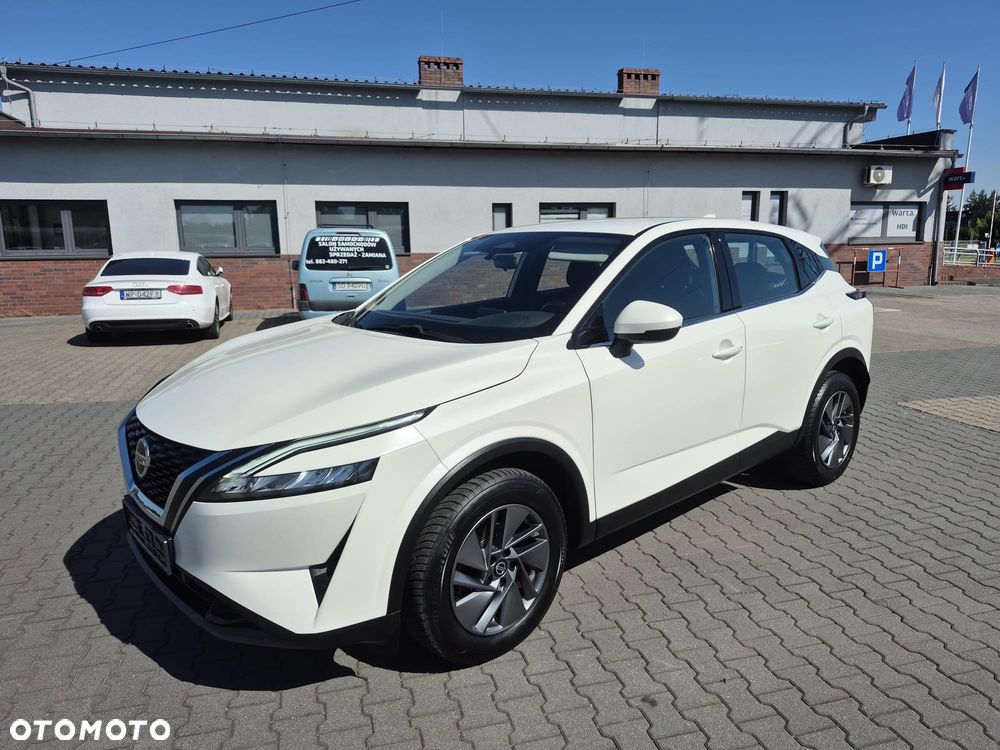 Nissan Qashqai - 25