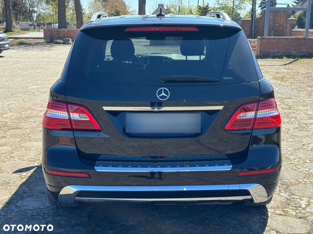 Mercedes-Benz ML 350 BlueTEC 4-Matic - 34