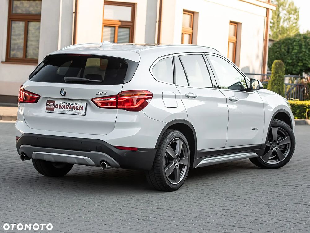 BMW X1 xDrive25d xLine - 13