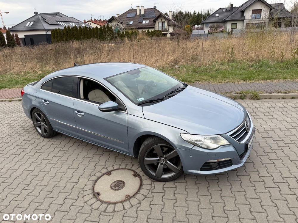 Volkswagen Passat CC 2.0 TDI DSG - 4