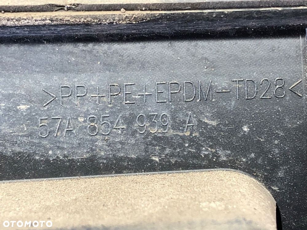 LISTWA DRZWI LEWY PRZÓD  SKODA KAROQ (NU7, ND7) 2017 - 2022 2.0 TSI 4x4 140 kW [190 KM] benzyna - 8