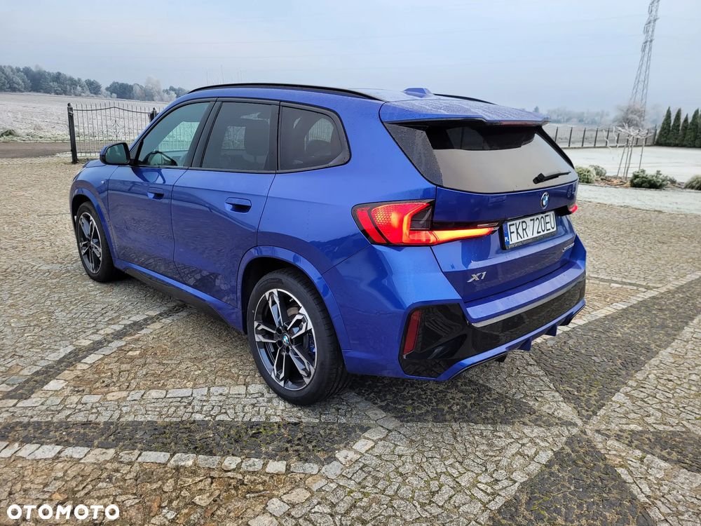 BMW X1 xDrive23i M Sportpaket - 2