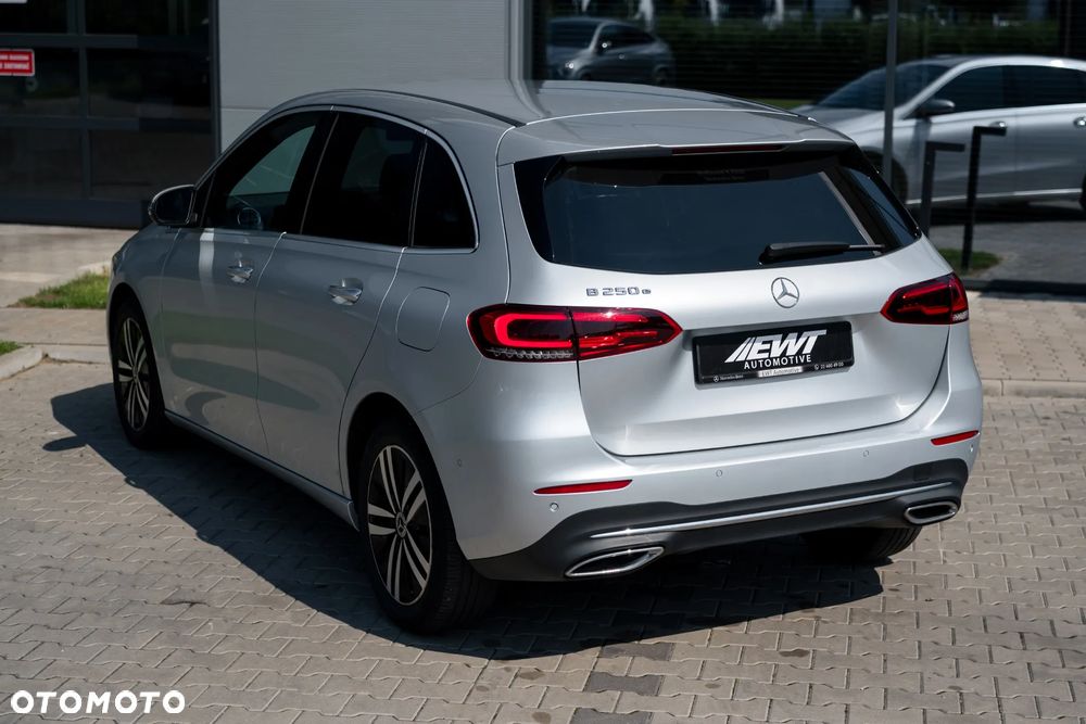 Mercedes-Benz Klasa B 250 e Progressive 8G-DCT - 7