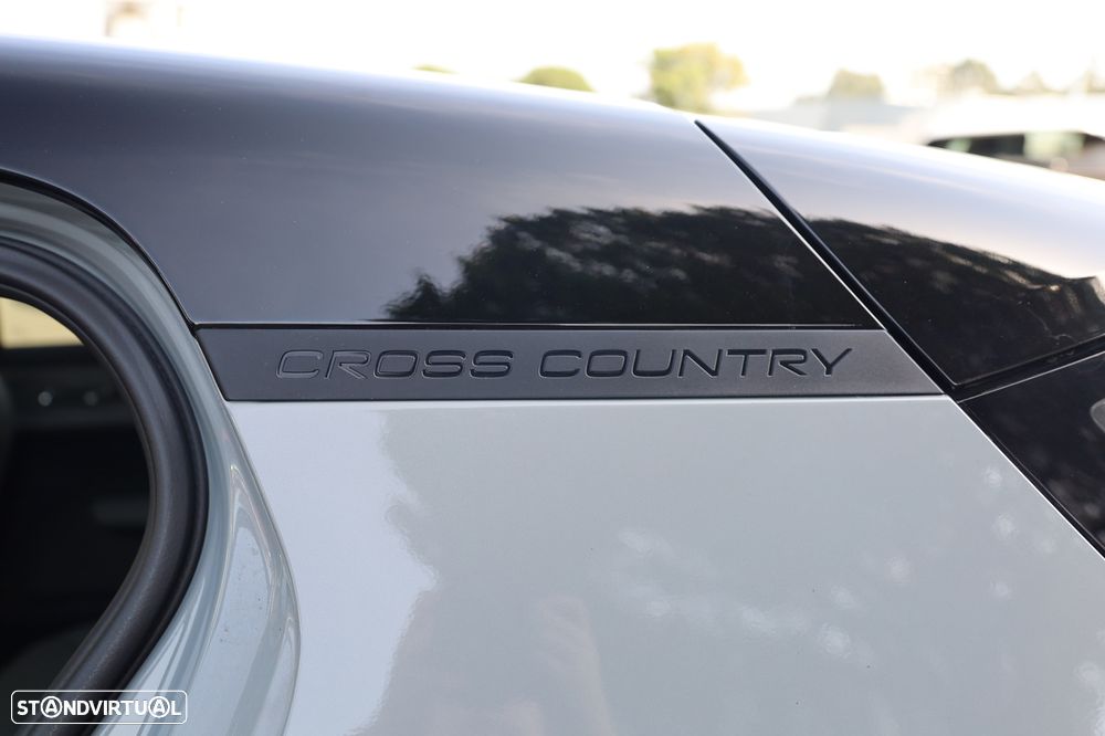 Volvo EX30 Cross Country Twin Motor Performance AWD Ultra - 29