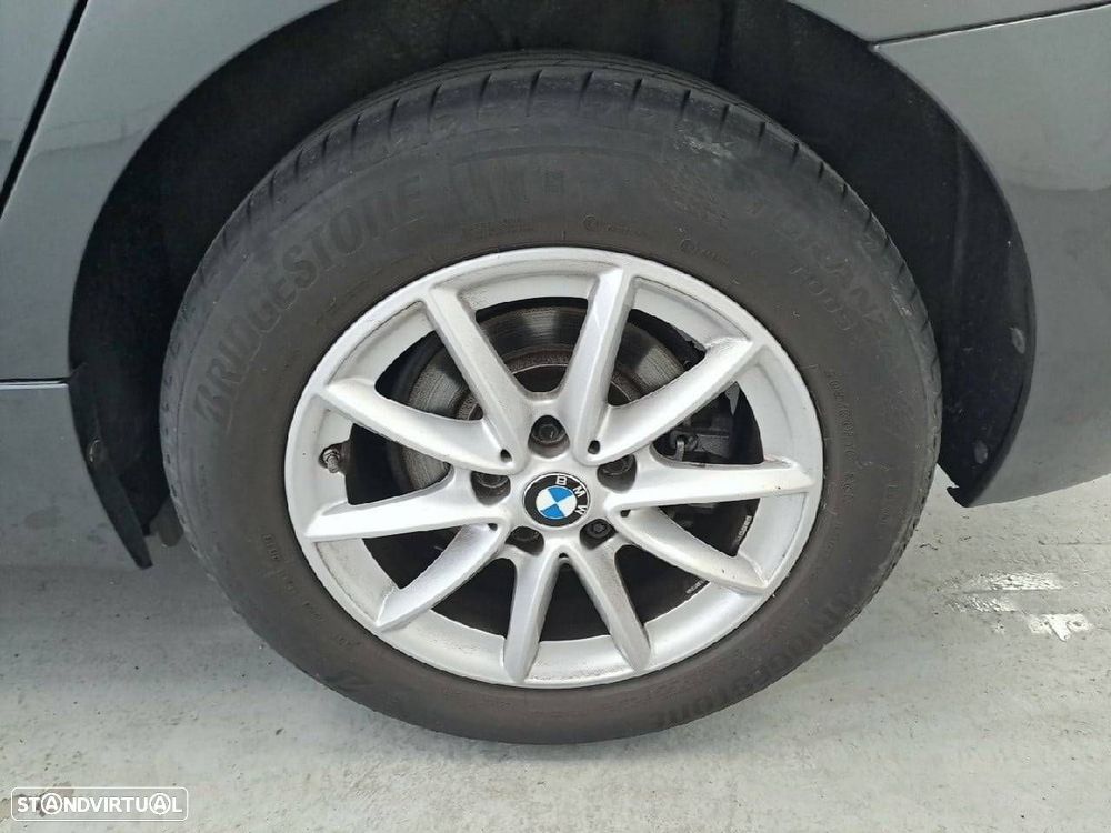 BMW 216 Active Tourer d - 11