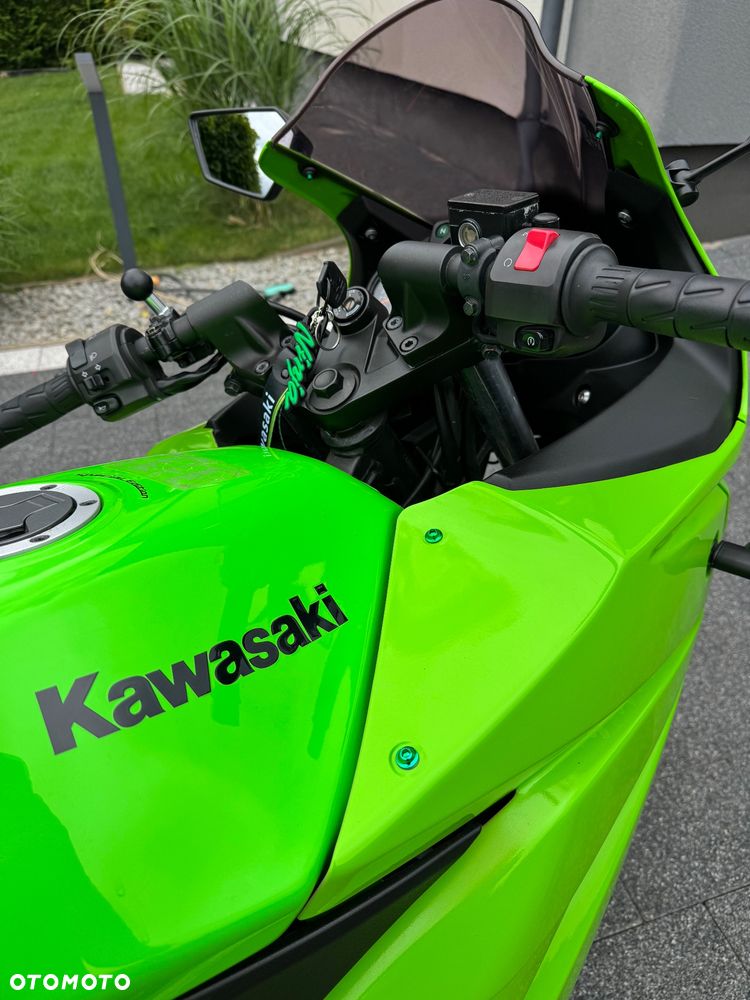 Kawasaki Ninja 250R - 6