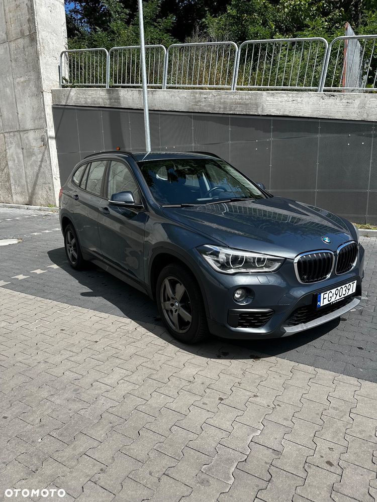 BMW X1 sDrive20d - 6