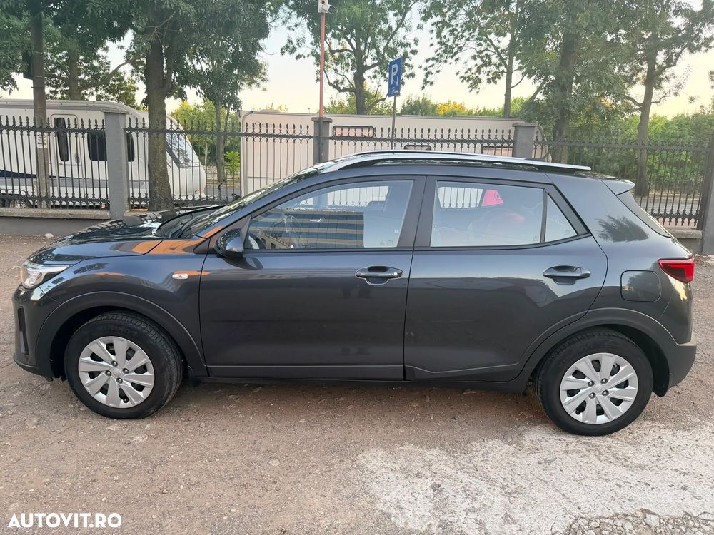 Kia Stonic 1.2 GSL Urban - 2