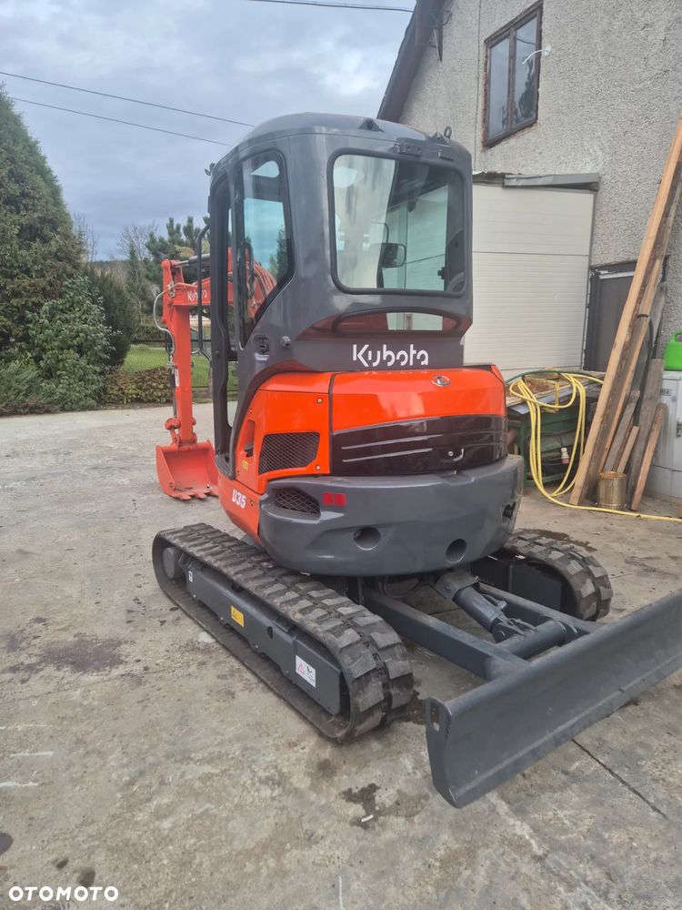 Kubota U35 - 12