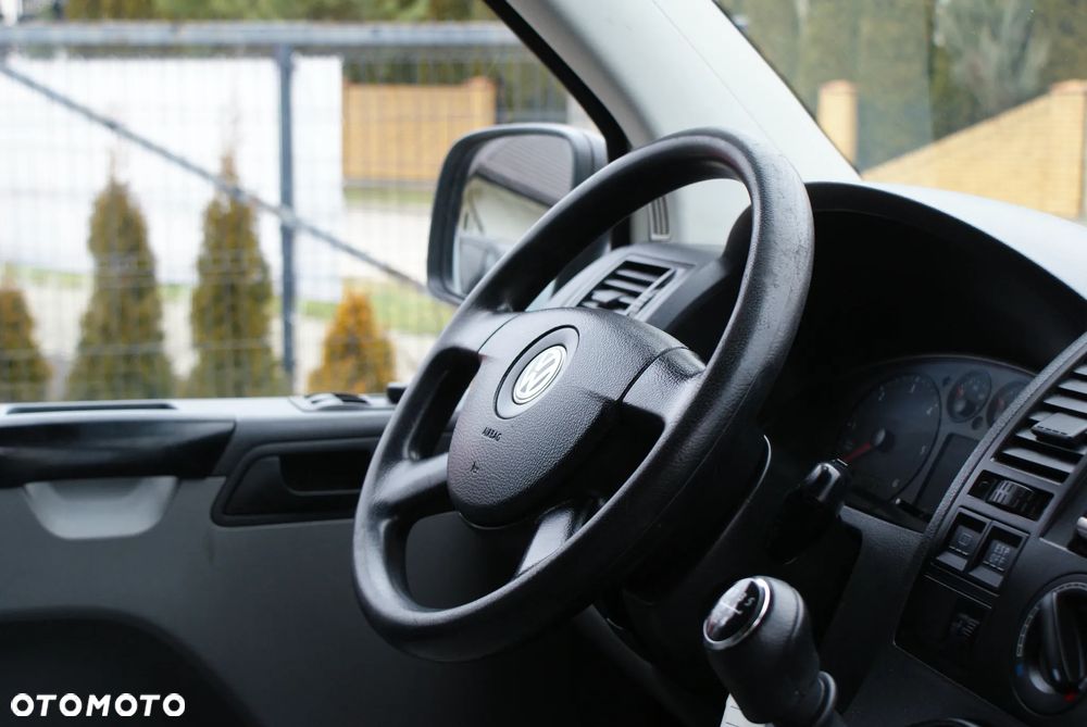 Volkswagen Transporter T5 - 15