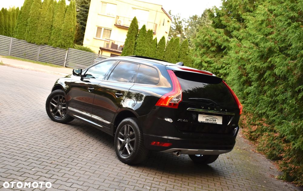 Volvo XC 60 D3 Geartronic Summum - 3