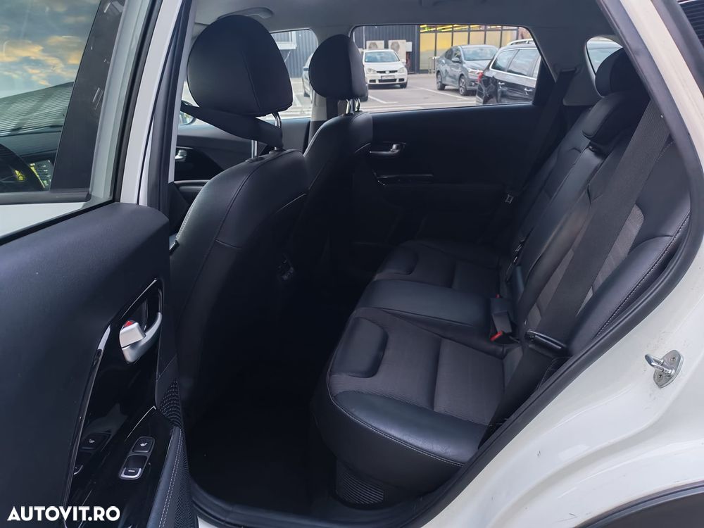 Kia Niro 1.6 GDI PHEV 2WD Aut. Edition 7 - 6