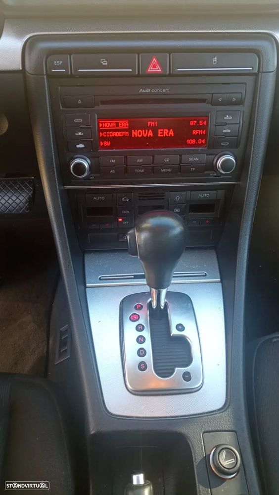 Audi A4 Avant 2.0 TDI multitronic - 12