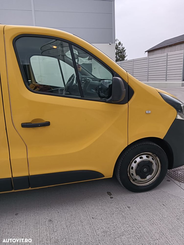Opel Vivaro - 4