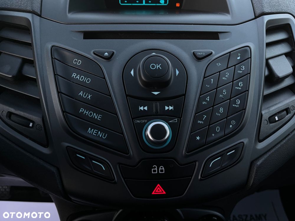 Ford Fiesta 1.0 EcoBoost Start-Stop Champions Edition - 18