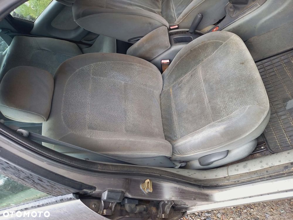 Części Renault Laguna I lift kombi 1.8 16V 1999r. NV603 maska drzwi klapa silnik skrzynia fotele - 8