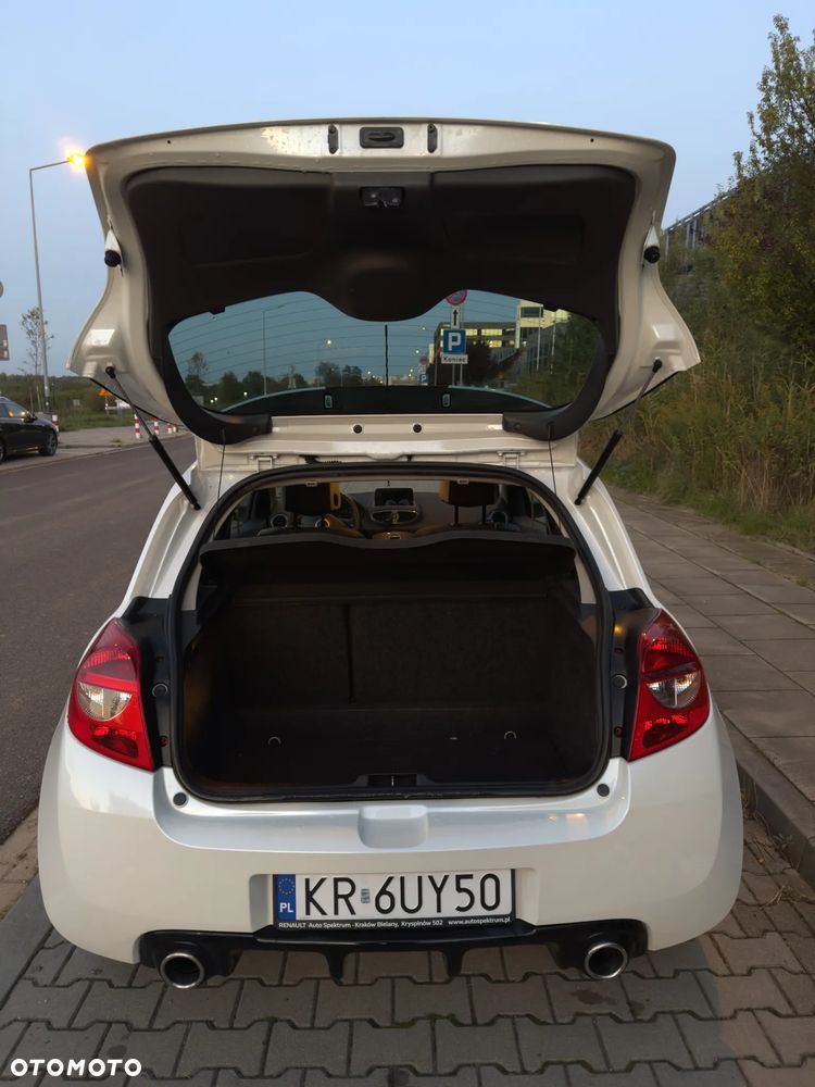Renault Clio 2.0 16V Sport Euro5 - 15