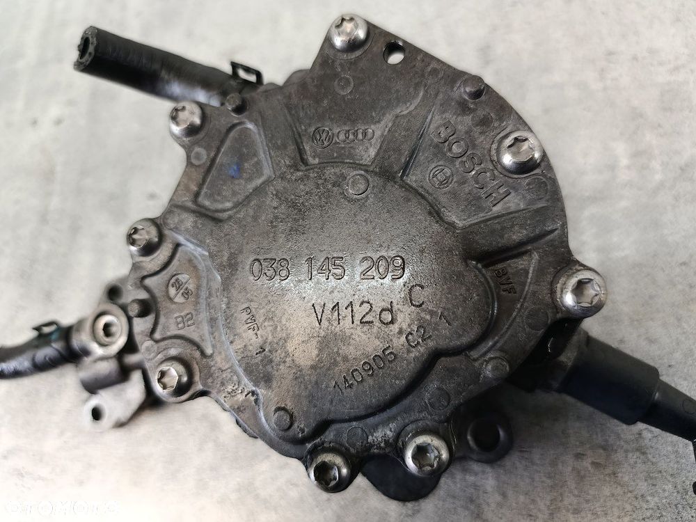 POMPA VACUM VW TOURAN I 038145209C BOSCH 1.9 TDI - 5