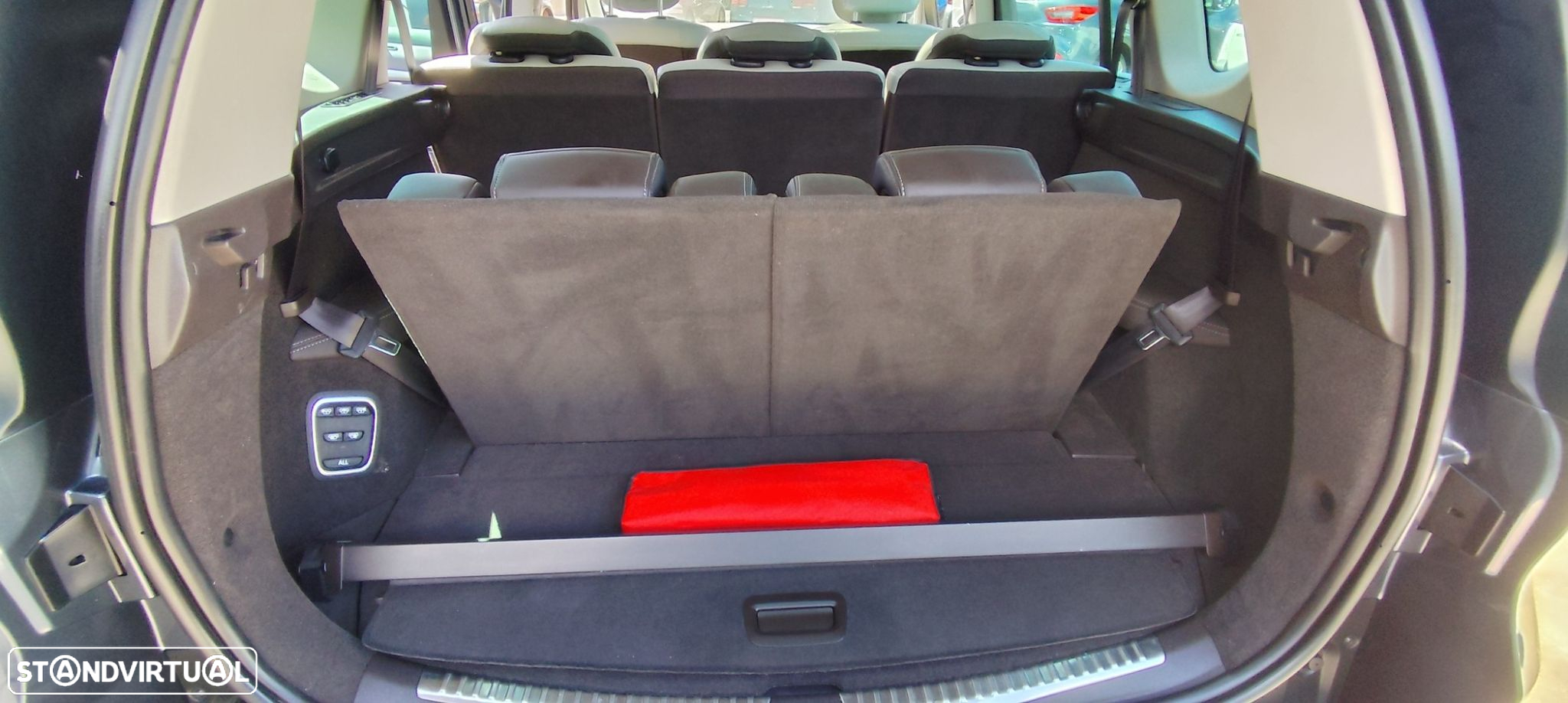 Renault Espace 1.6 dCi Initiale Paris EDC - 28