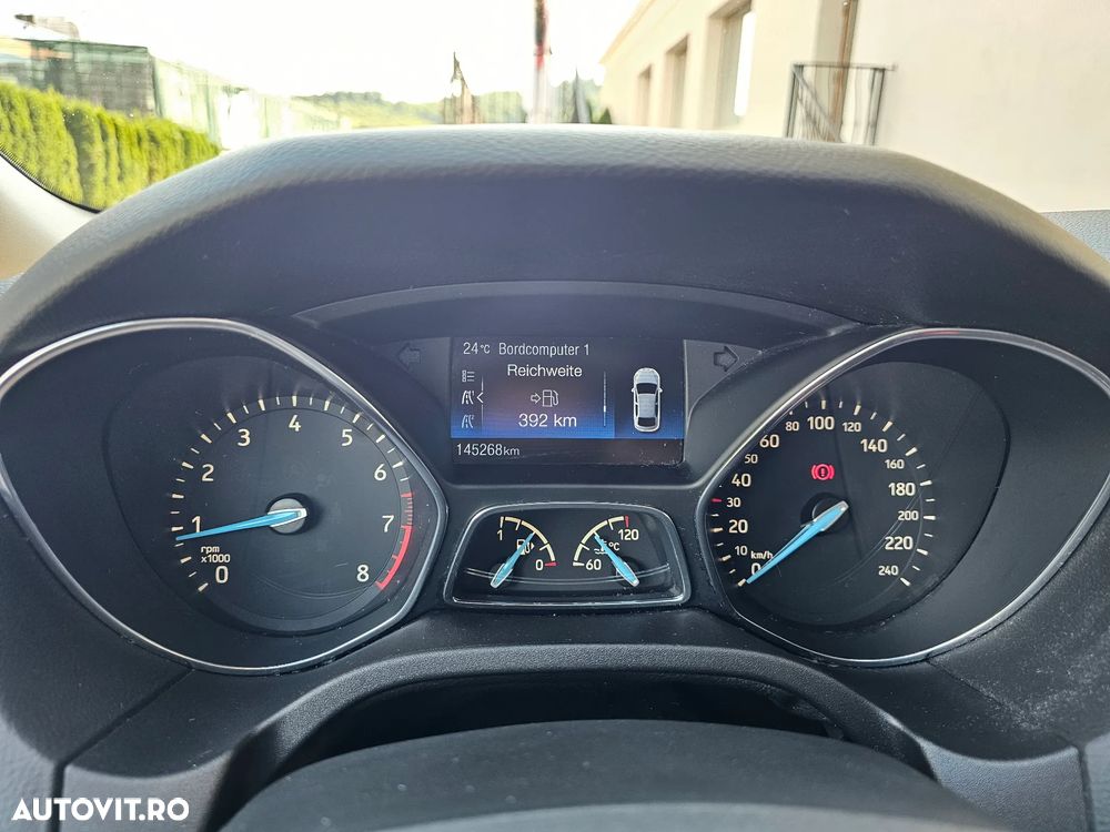 Ford Focus 1.0 EcoBoost Start-Stopp-System TITANIUM - 32