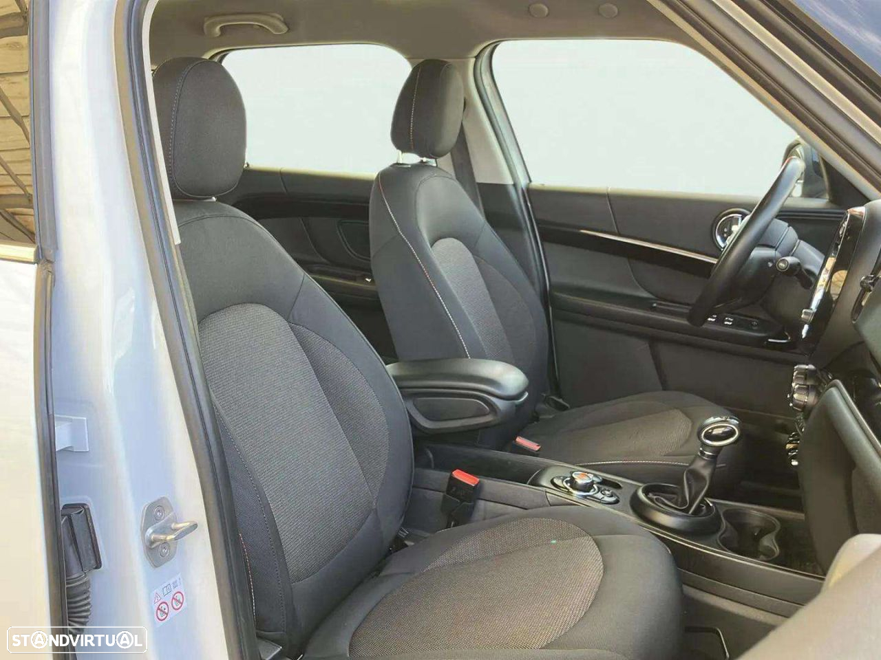 MINI Countryman Cooper SE ALL4 Auto - 13