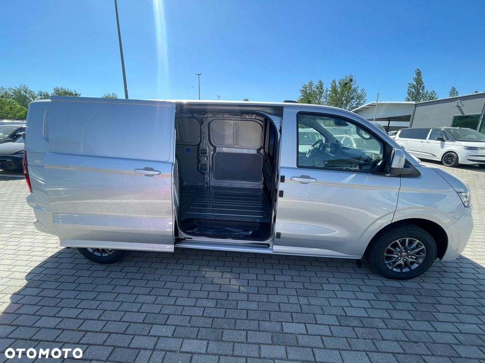 Volkswagen Transporter - 7