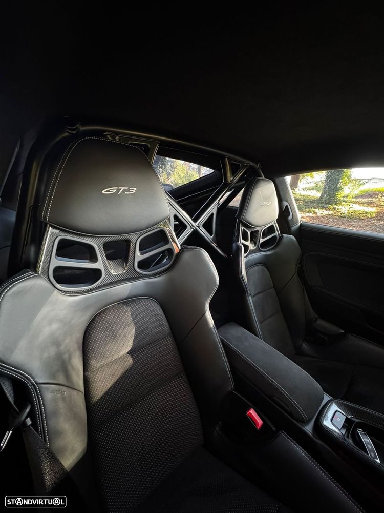 Porsche 911 (992) GT3 PDK - 40