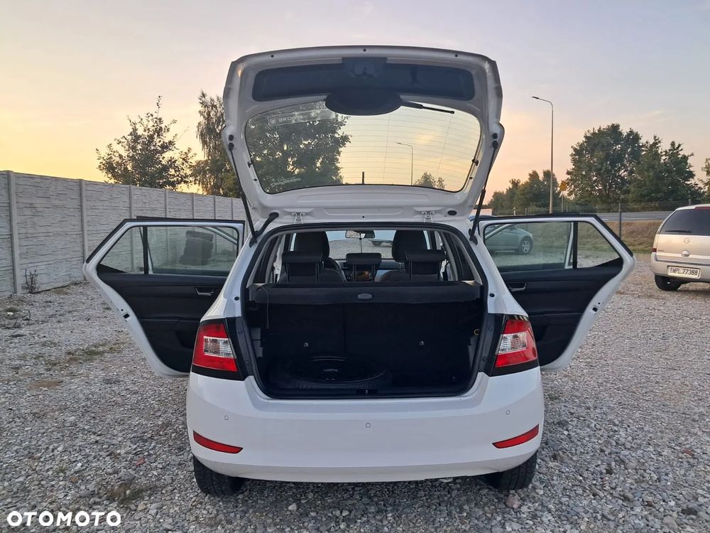 Skoda Fabia - 16