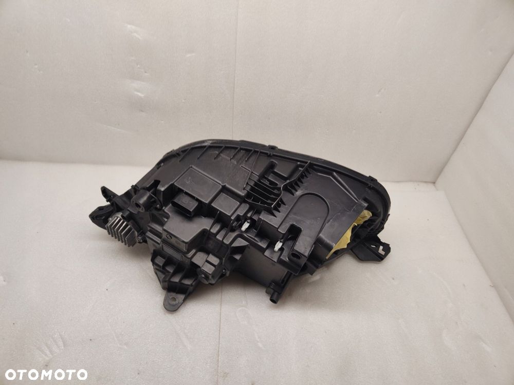 volvo xc90 lift full led lampa prawy przód 32338953 - 9