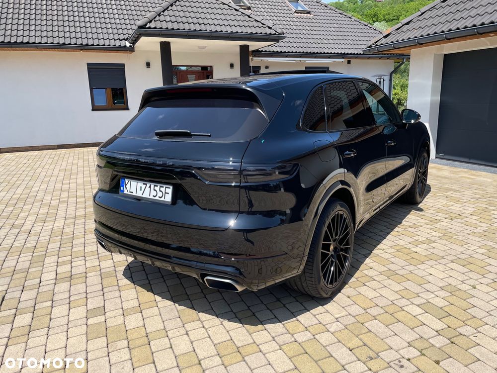 Porsche Cayenne Standard - 9