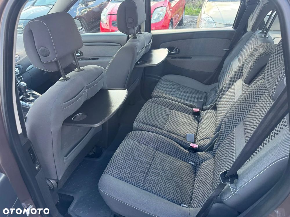 Renault Scenic 1.5dCi TomTom Edition - 15