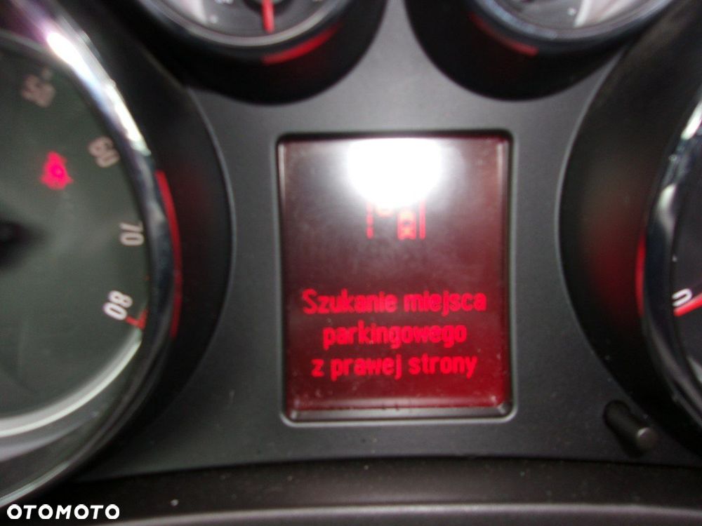 Opel Insignia 1.6 Turbo Cosmo - 23