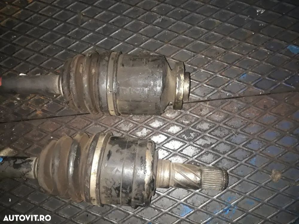 Planetara stanga / dreapta kia Sorento 2.5 CRD - 2