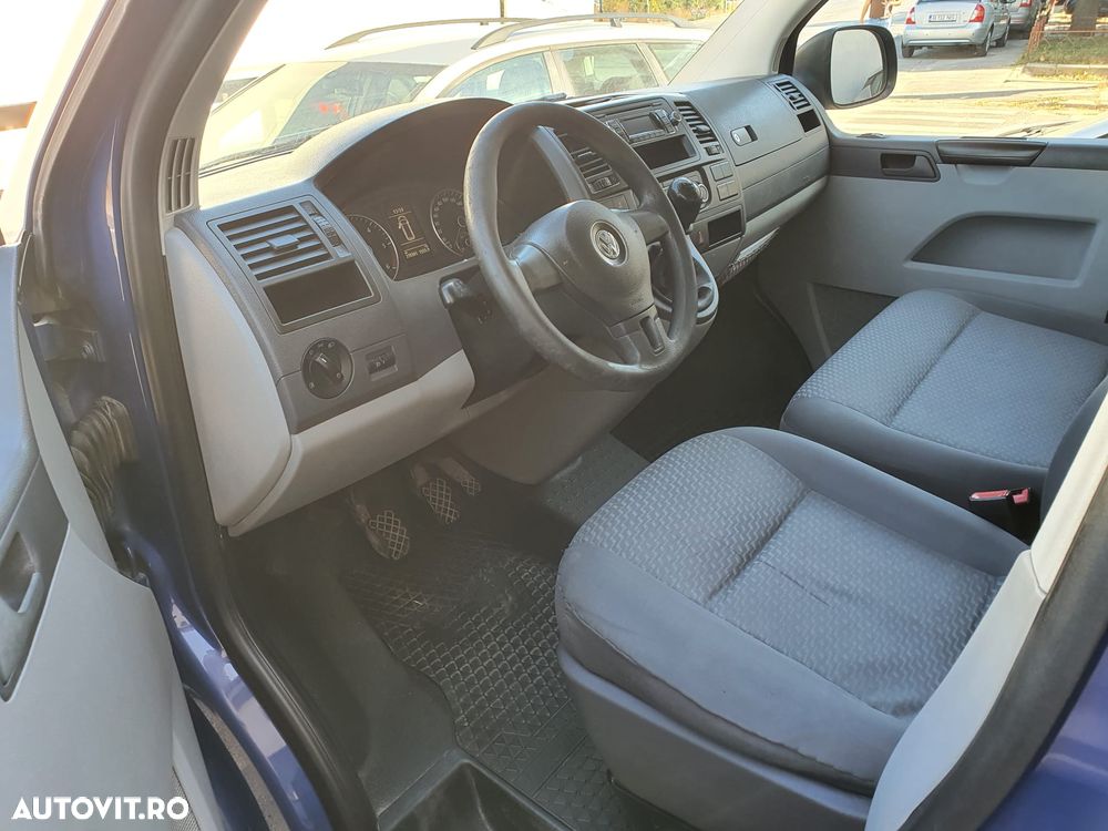 Volkswagen Transporter - 4