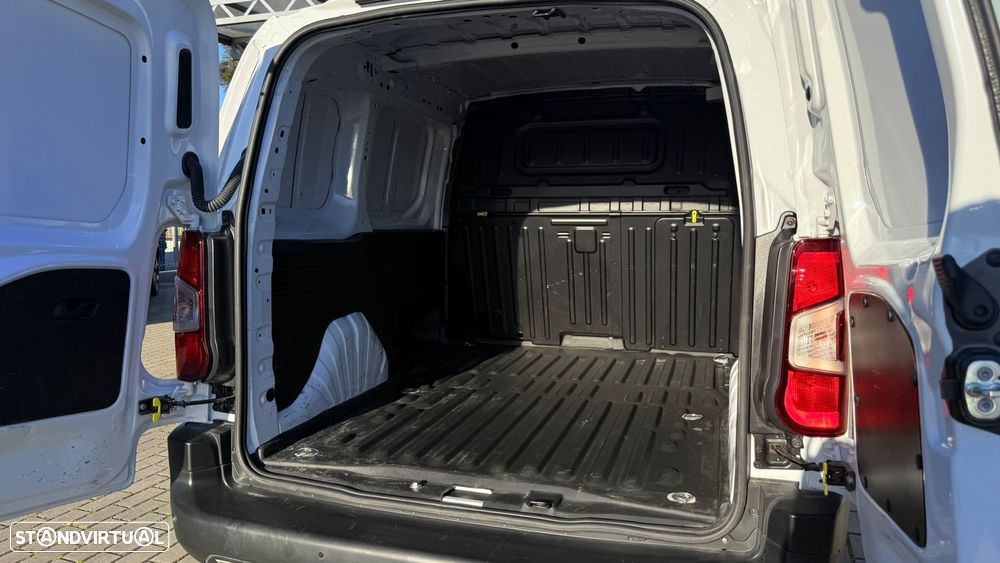 Fiat Doblo 1.5 BlueHDi Maxi - 17