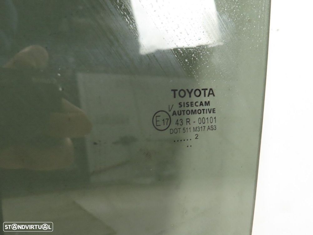 Vidro da porta Escurecido Esquerdo/Trás Seminovo/ Original TOYOTA C-HR (_X1_) - 2
