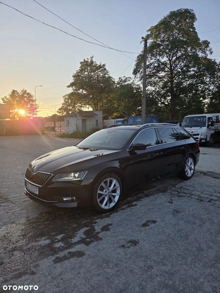 Skoda Superb 2.0 TSI Active DSG - 2