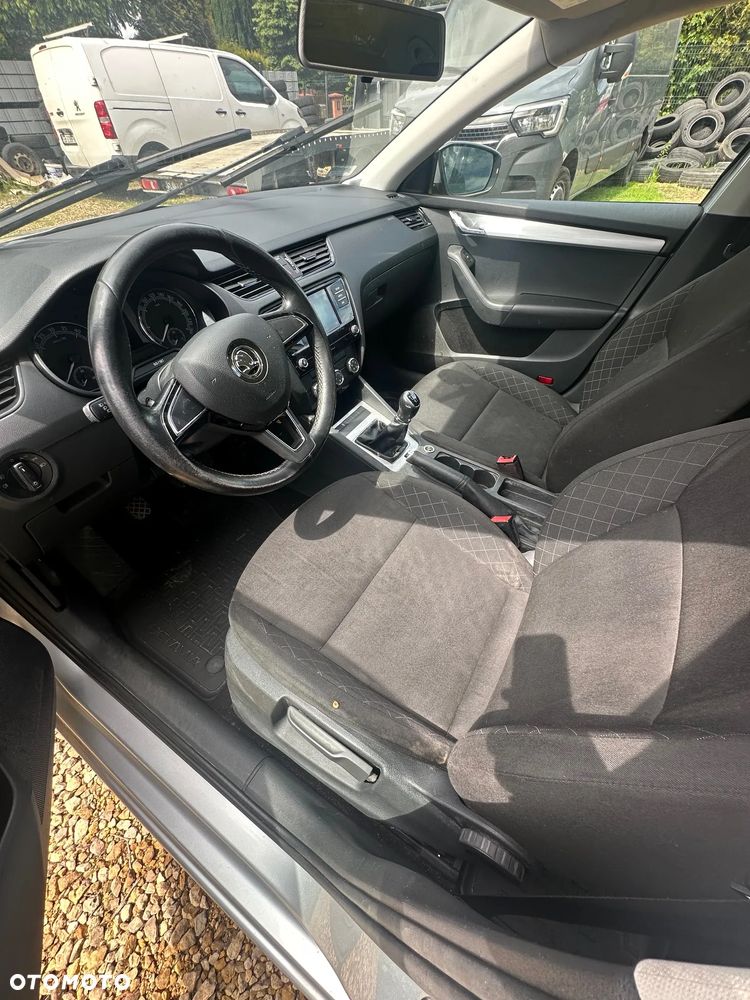 Skoda Octavia 1.6 TDI Ambition - 5