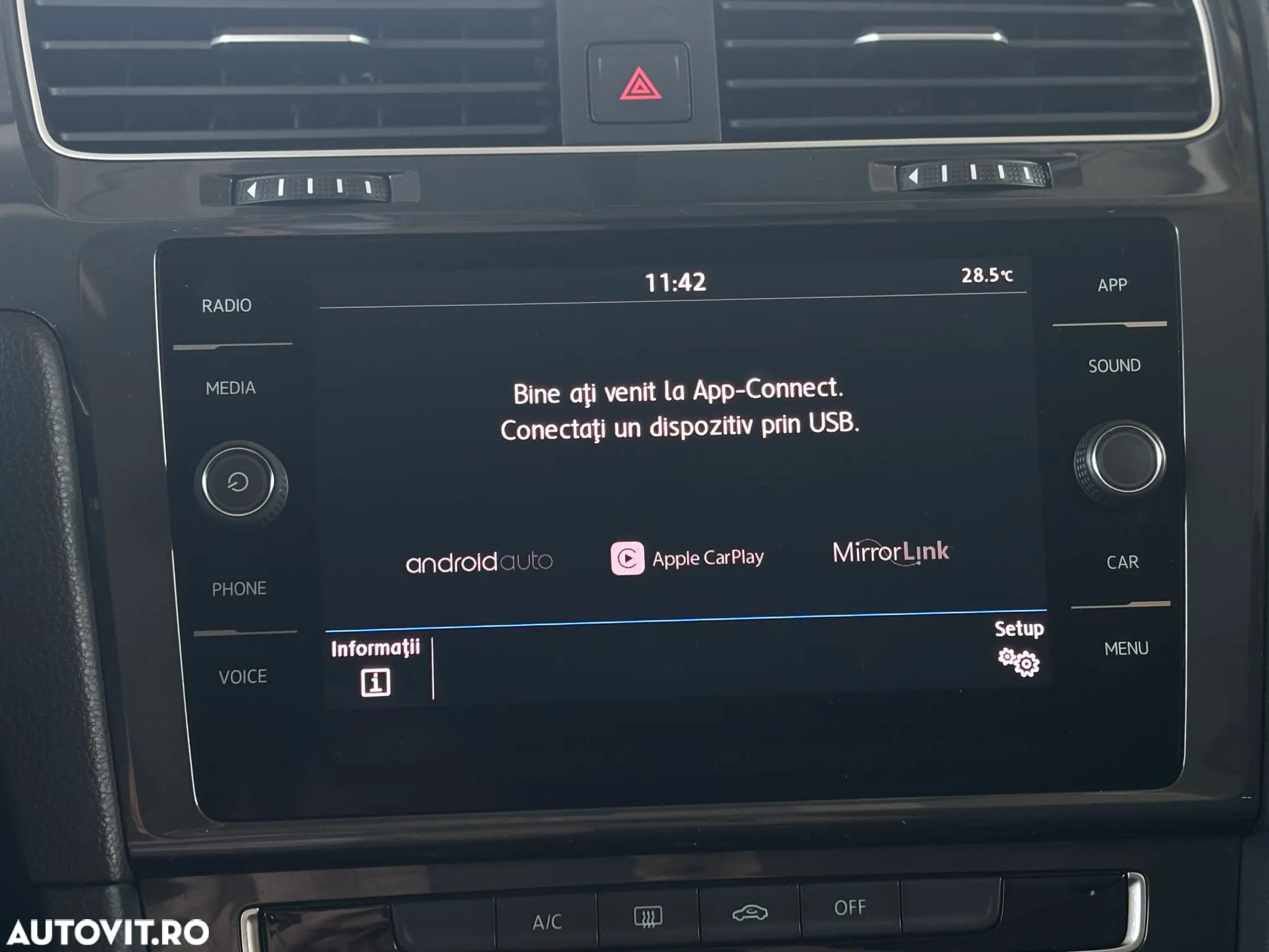 Volkswagen Golf 1.0 TSI Comfortline - 22