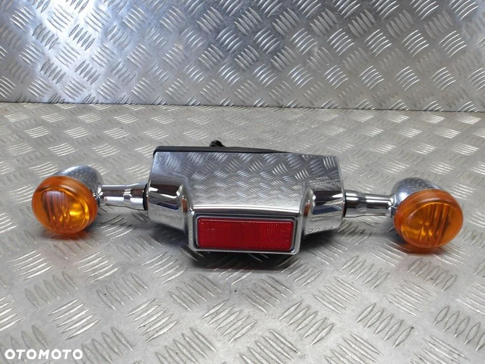 Kierunkowskazy tył podświetlenie SUZUKI VLR 1800 C109R BOULEVARD/INTRUDER 08-13r   PN. 35621-22H00 - 1