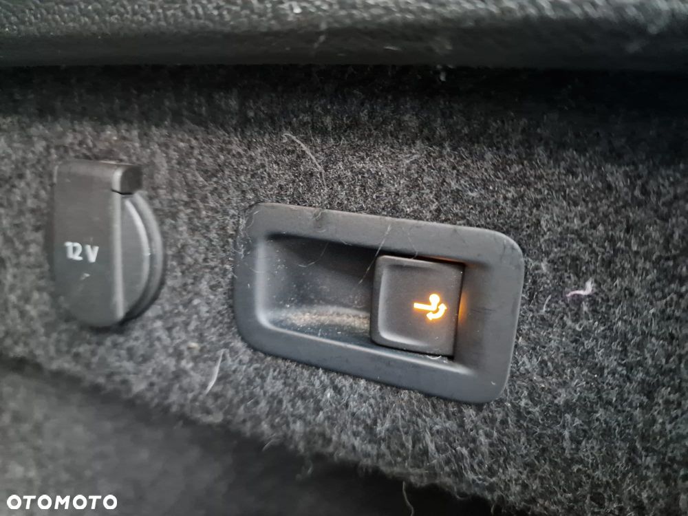 Volkswagen Passat Variant 1.4 TSI Plug-In Hybrid GTE DSG - 23