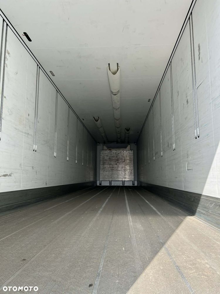 Schmitz Cargobull SCB*S3B Carrier Vector 1550 - 10