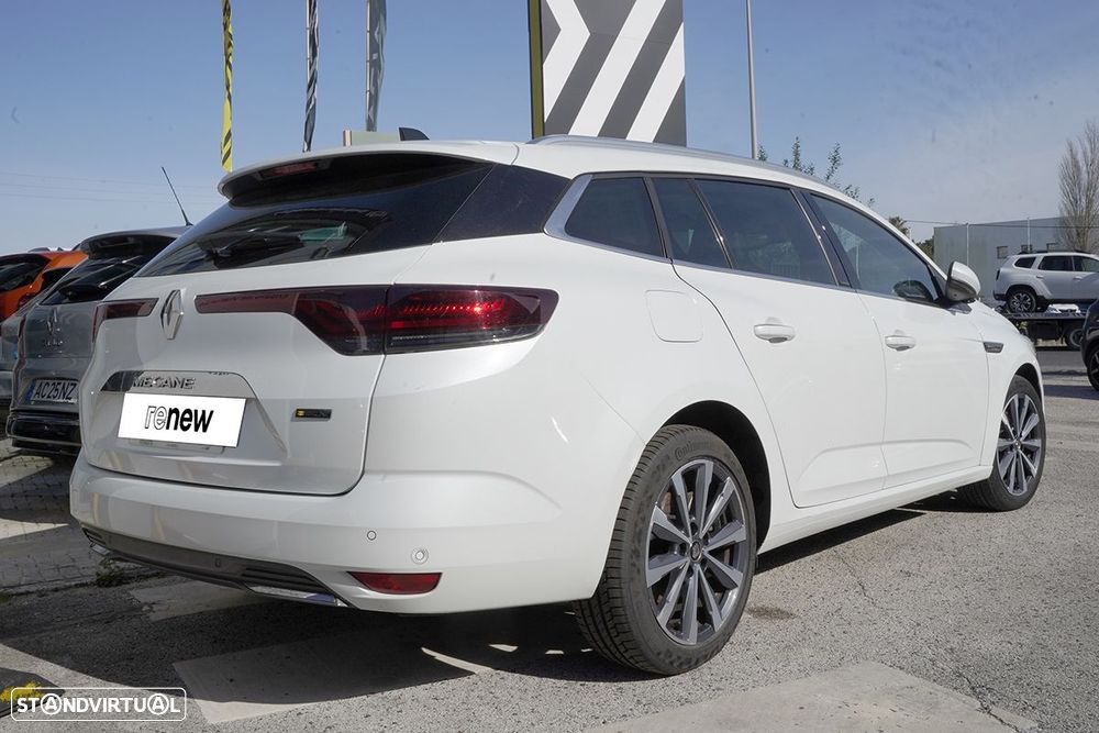 Renault Mégane Sport Tourer 1.6 E-Tech Plug-In Hybrid R.S. Line - 3