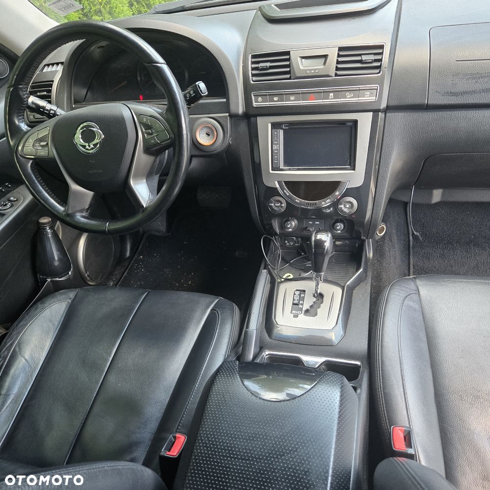 SsangYong/KGM Rexton - 5