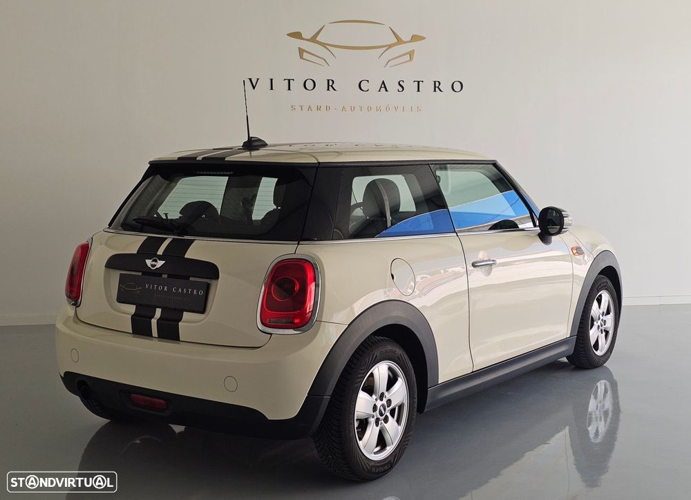 MINI 3 Portas One - 2