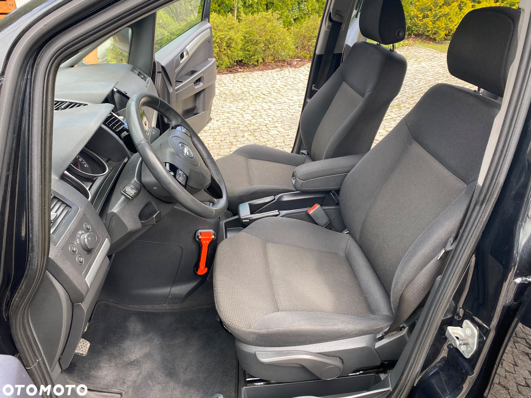 Opel Zafira - 29