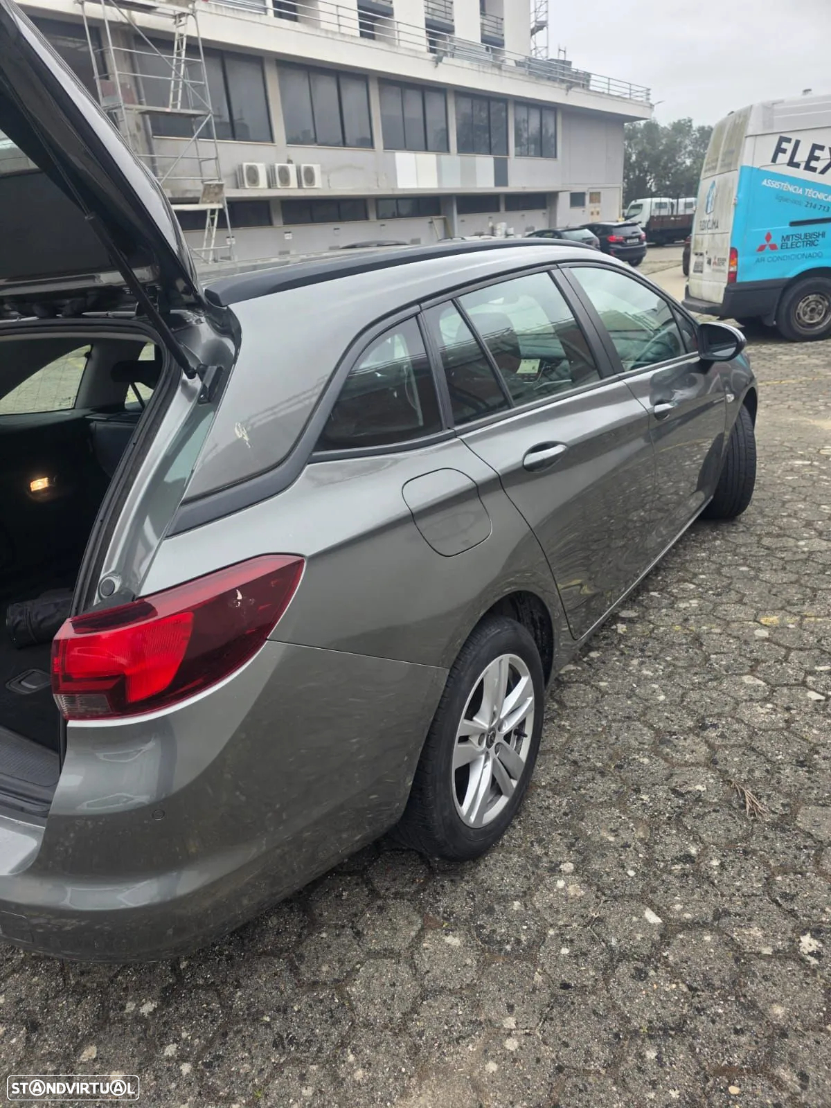 Opel Astra Sports Tourer 1.6 CDTi Cosmo S/S - 3