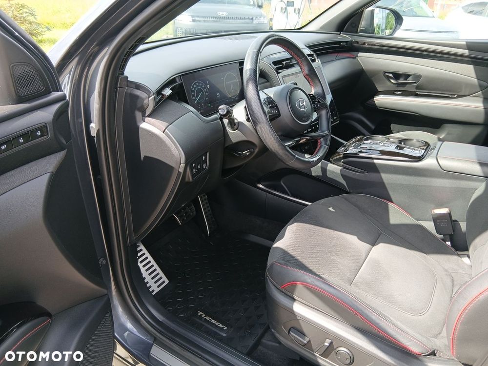 Hyundai Tucson 1.6 T-GDi HEV Platinum 4WD - 21