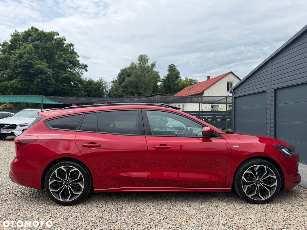 Ford Focus 1.0 EcoBoost Hybrid ST-LINE - 15