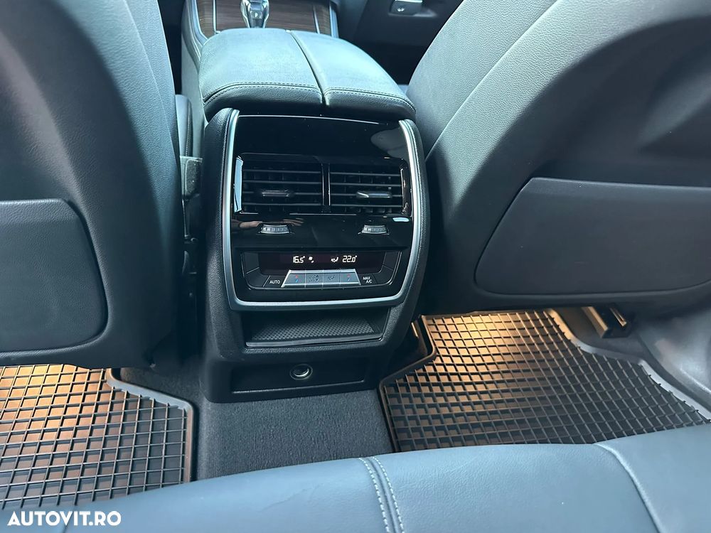 BMW X5 xDrive40i - 20